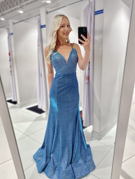 Sukienka długa ramiączka wiązanie brokat niebieski