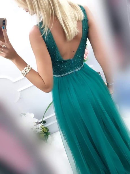 Sukienka długa tiulowa ozdobna góra zielony