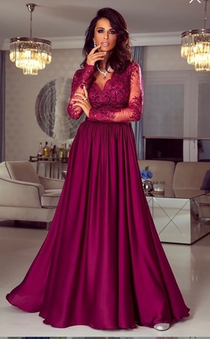 Sukienka długa koronkowy rękaw fiolet