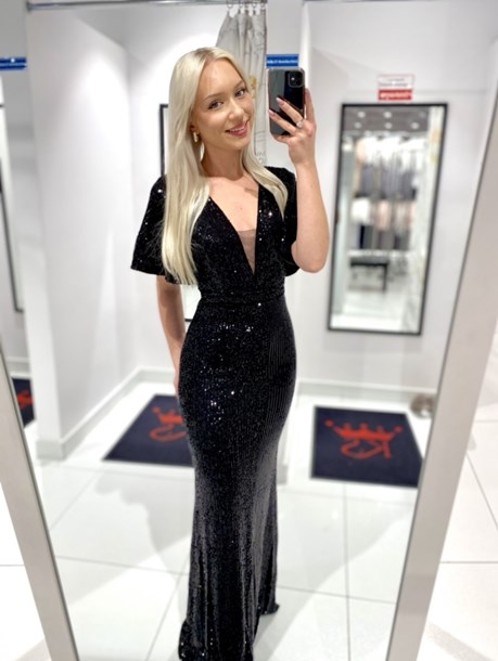 Sukienka długa cekin dekolt rękawek pas czerń