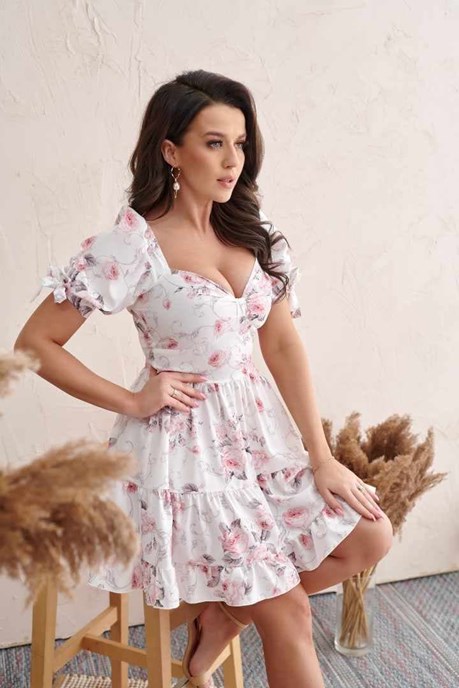 Sukienka krótka rękaw 3/4 falbanka jasne kwiaty