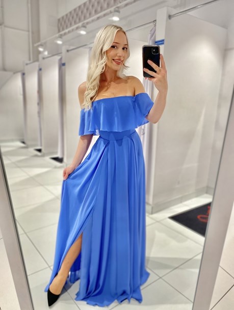 Sukienka długa  falbana materiał szyfon błękit