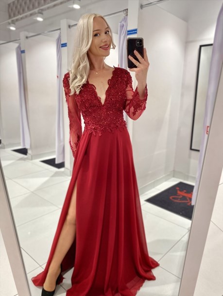 Sukienka długa koronkowa góra długi rękaw bordo