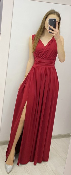 Sukienka długa zakładana pas marszczenia bordo
