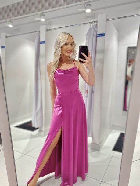 Sukienka długa satynowa wiązanie szyja mocny róż