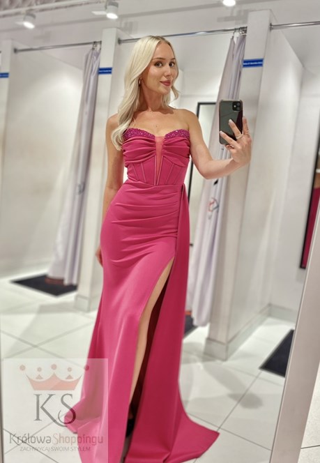 Sukienka długa rybka gorset koraliki róż