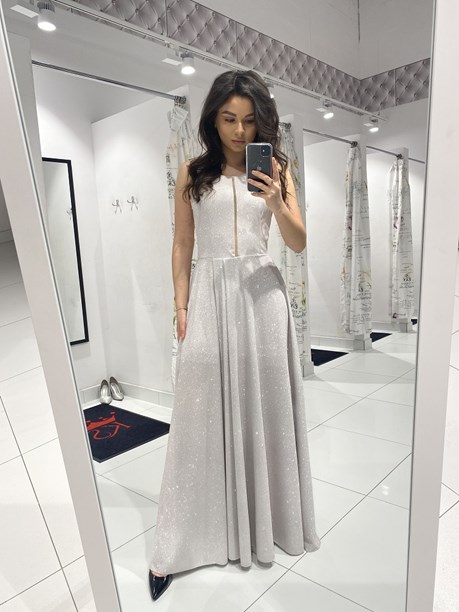 Sukienka długa wiązana pod szyje brokat srebro