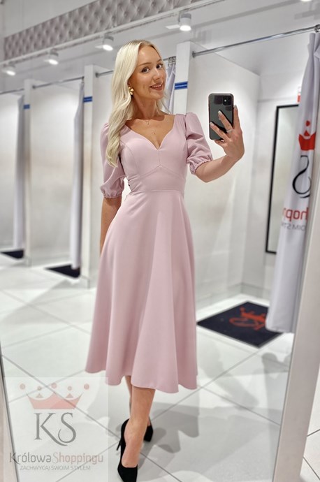 Sukienka midi rękawek 3/4 pas wiązanie puder róż