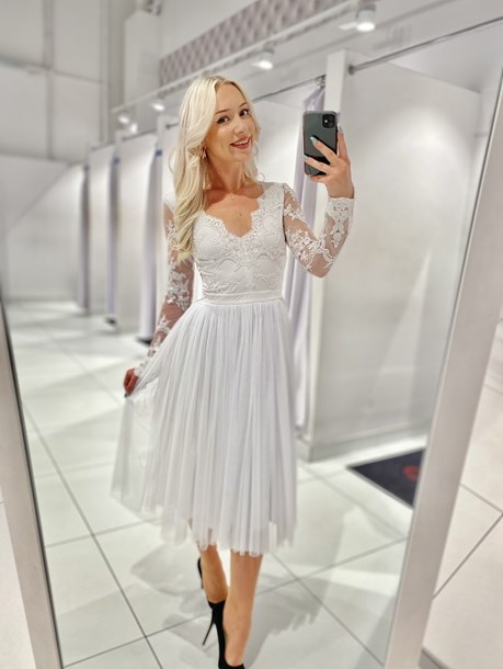 Sukienka midi długi rękaw koronka tiul biel