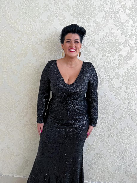 Sukienka długa cekin długi rękaw czerń