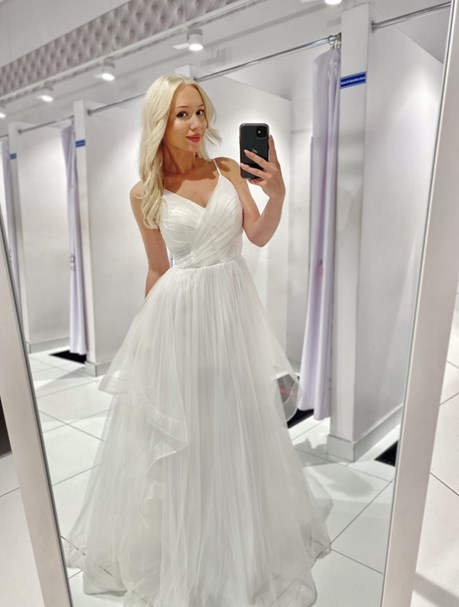 Sukienka długa ramiączka tiul falbany biel