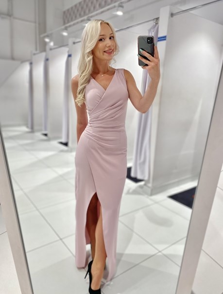 Sukienka długa dwa ramiona zakładana róż