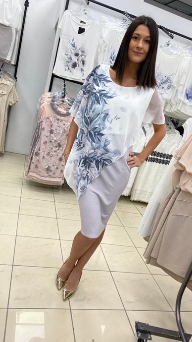 Sukienka krótka maskująca wzór popiel/biel/turkus