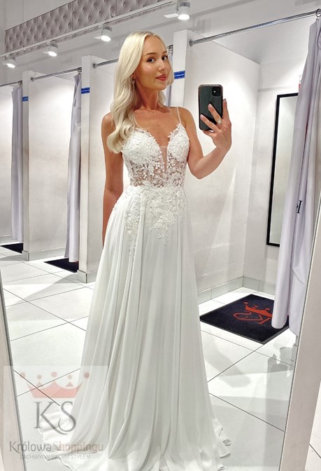 Sukienka długa zdobiona góra koraliki kwiaty biel