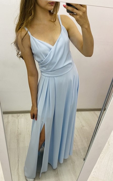 Sukienka długa marszczenia na ramiączkach błękit