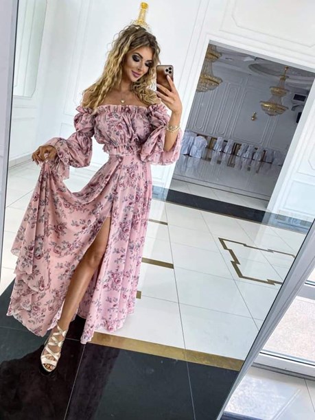 Sukienka długa hiszpanka rękaw kwiaty pudrowy róż