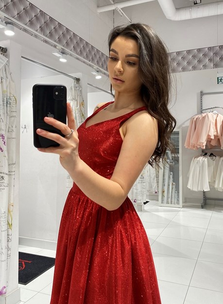 Sukienka krótka rozkloszowana brokatowa czerwony