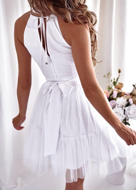 Sukienka krótka wiązanie szyja tiul biel