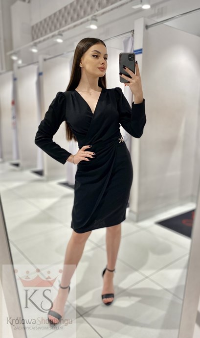 Sukienka krótka rękaw złota ozdoba czerń