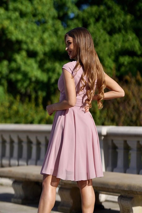 Sukienka krótka marszczony pas róż