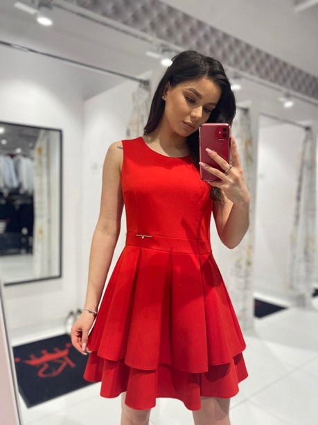 Sukienka krótka gładka falbany czerwony