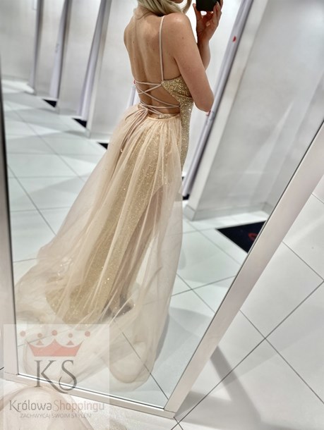 Sukienka długa cekinowa wiązanie tren holo beż