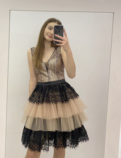 Sukienka krótka góra brokat dół koronka czarny/beż