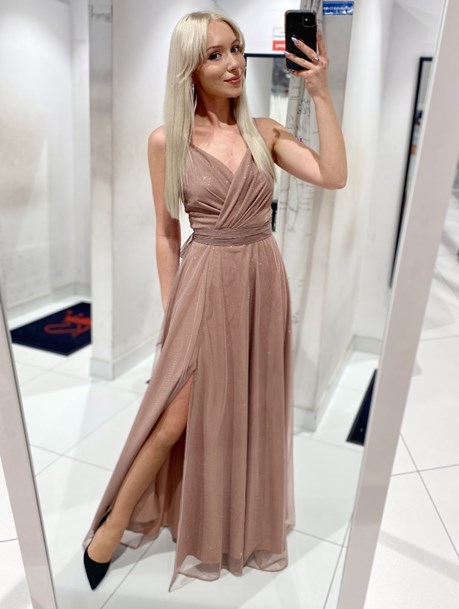 Sukienka długa na ramiączkach tiul brokat brąz