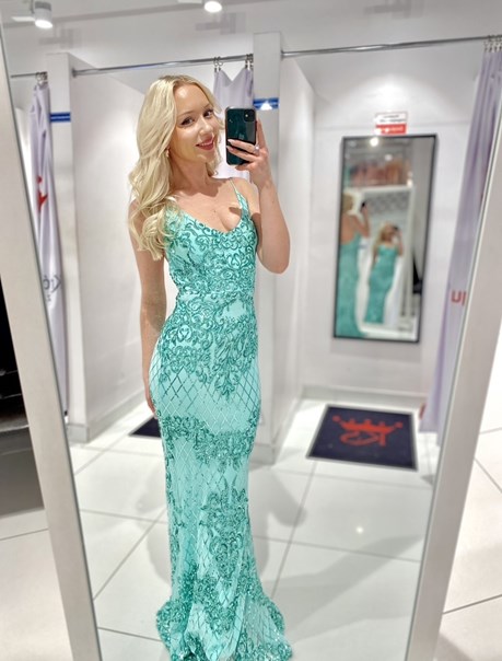 Sukienka długa ramiączka plecy cekin zieleń