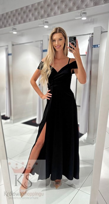 Sukienka długa opadające ramiona gładka czerń