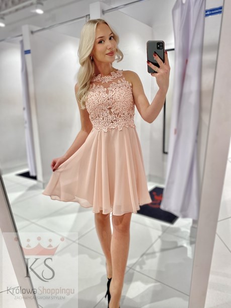 Sukienka krótka zdobione plecy róż