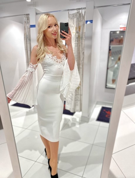 Sukienka midi rękaw falbana koronka biel