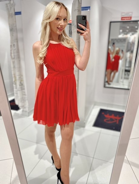 Sukienka krótka wiązanie szyja gładka czerwień