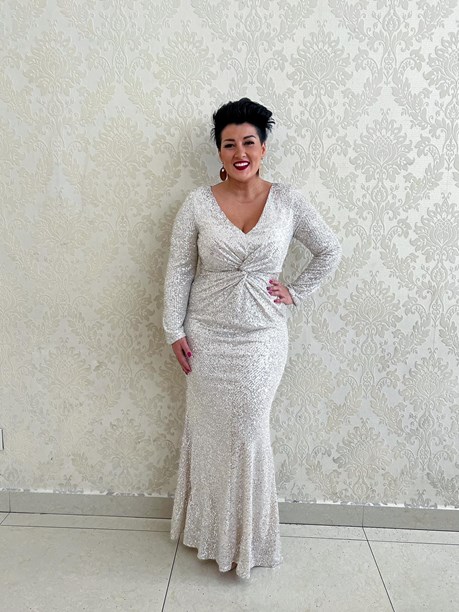 Sukienka długa cekin długi rękaw srebro