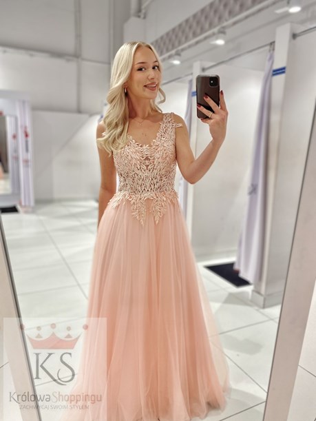 Sukienka długa tiulowa dekolt różowy