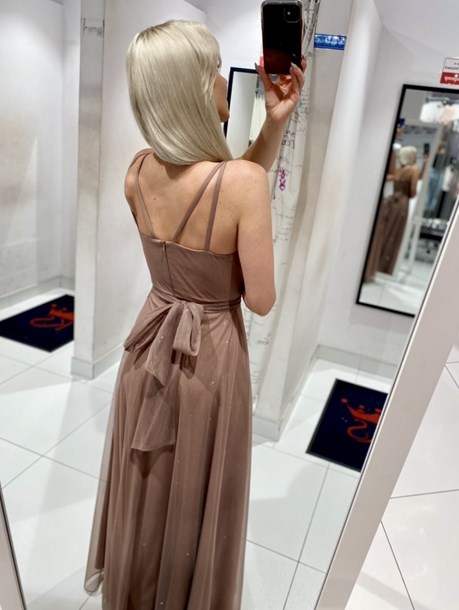 Sukienka długa na ramiączkach tiul brokat brąz