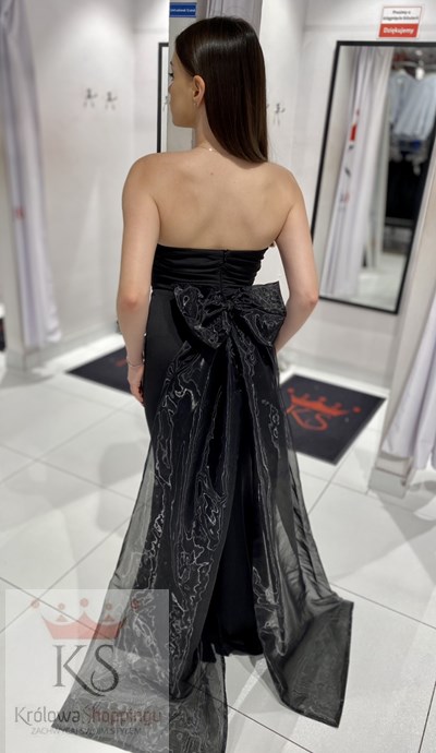 Sukienka długa zdobienie dekolt kokarda czerń