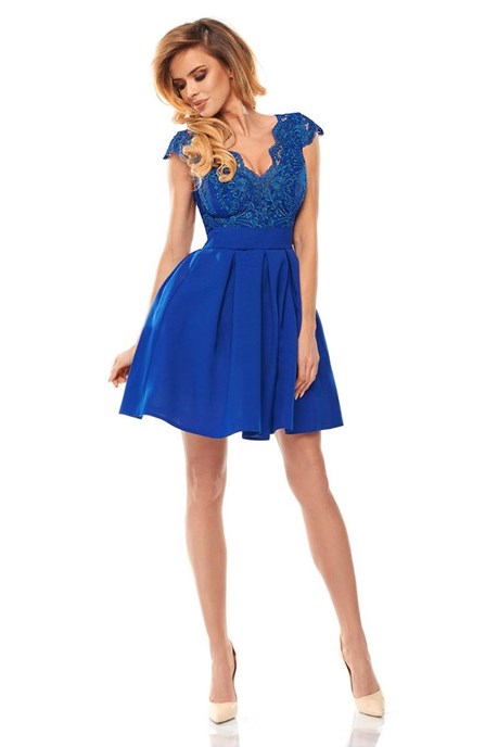 Sukienka krótka krótki rękawek dekolt chaber