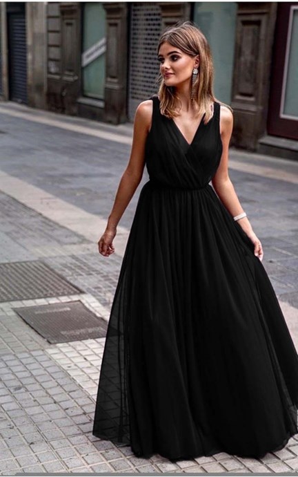 Sukienka długa tiul głęboki dekolt brokat czarny