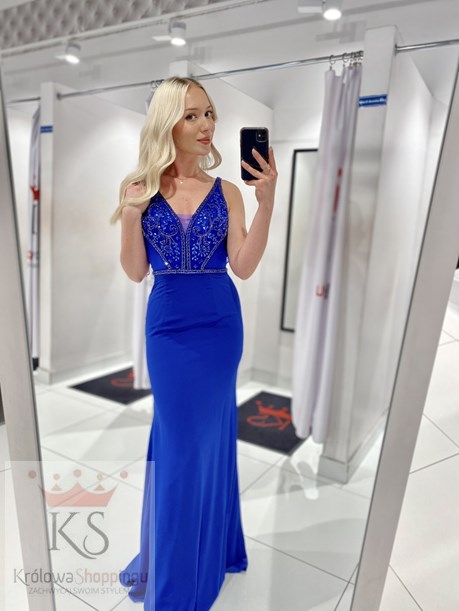 Sukienka długa ozdobny dekolt odkryte plecy chaber