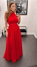 Sukienka długa wiązanie szyja tiul brokat czerwień