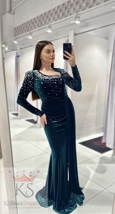 Sukienka długa rękaw perełki welur zieleń