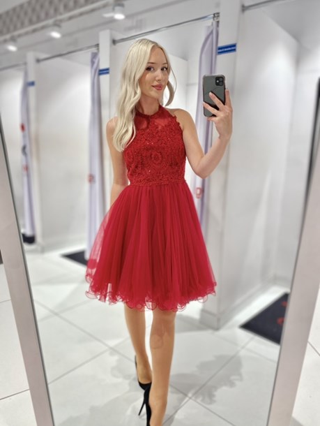 Sukienka krótka tiul na ramiączkach bordo