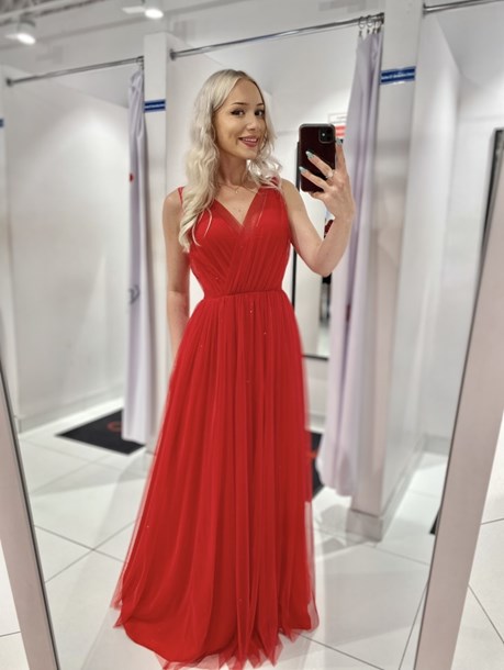 Sukienka długa tiul głęboki dekolt brokat czerwień