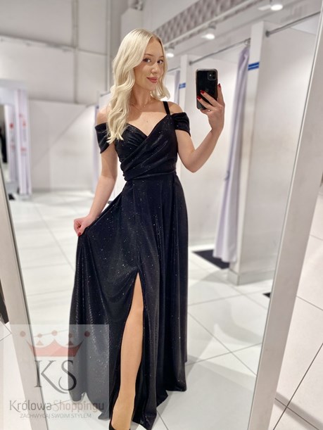 Sukienka długa opadające ramiona brokat czerń