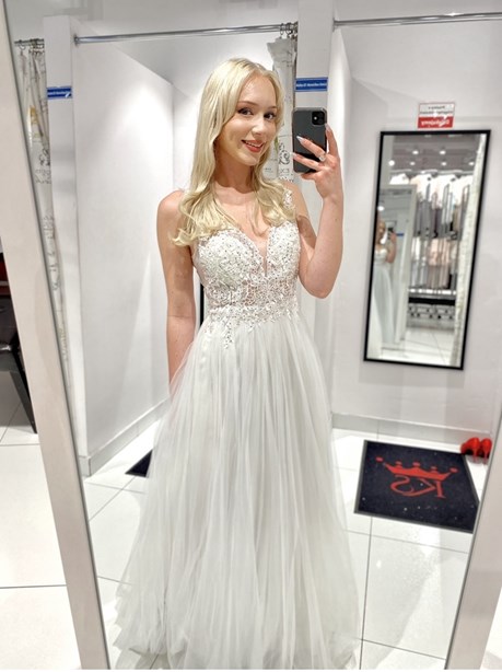 Sukienka długa zdobiona góra tiul biel