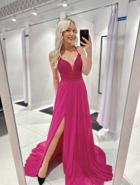 Sukienka długa gorsetowy tył zdobienia fuksja