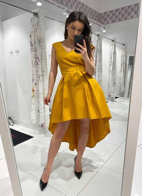 Sukienka asymetryczna z paskiem żółty