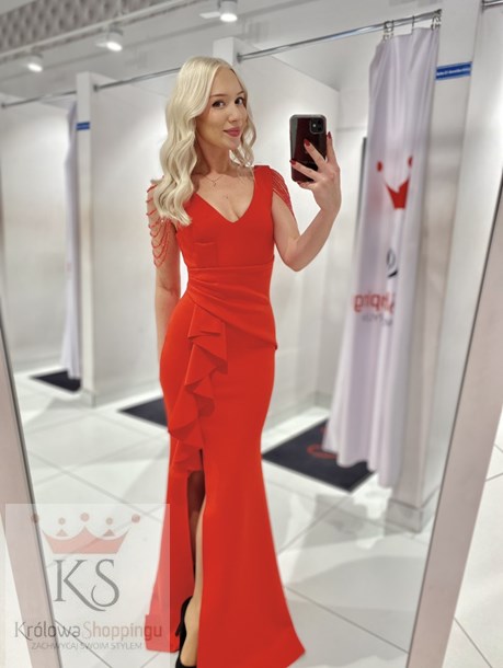 Sukienka długa falbana koraliki ramiona czerwień