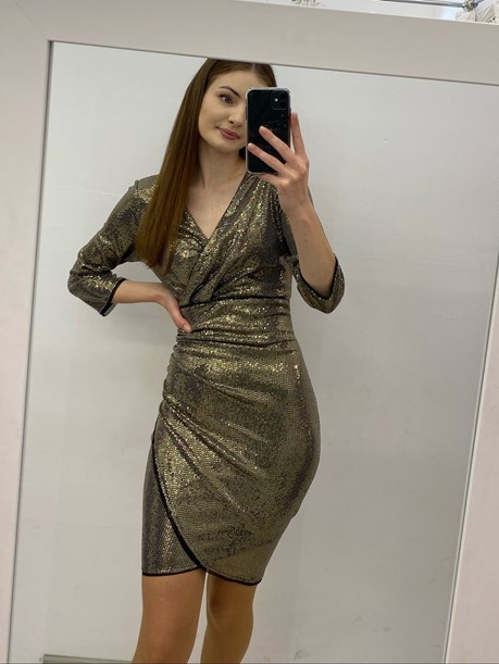 Sukienka krótka dekolt marszczenie błysk złoto